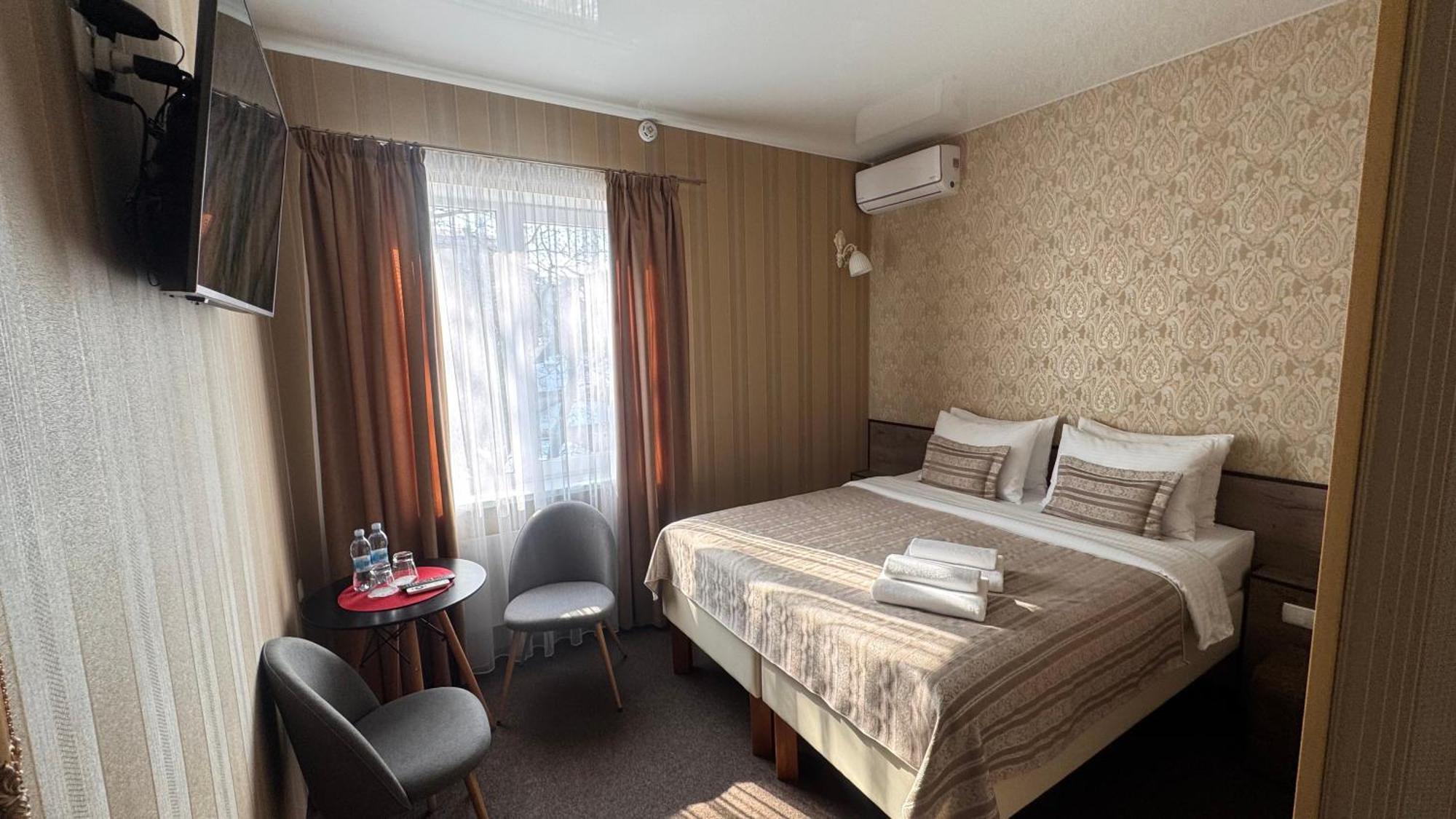 Hotel Шляпа Dnipro Exterior foto